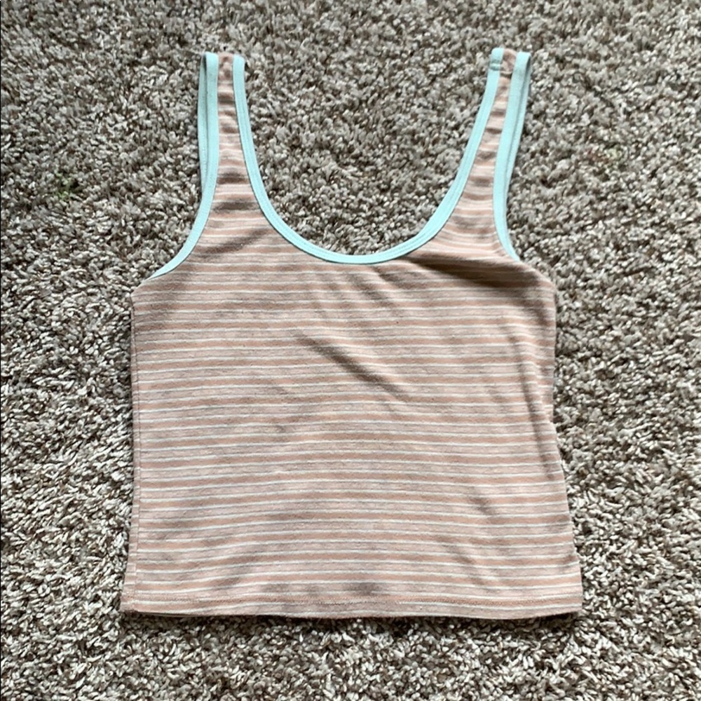 Cute striped crop top with blue accent